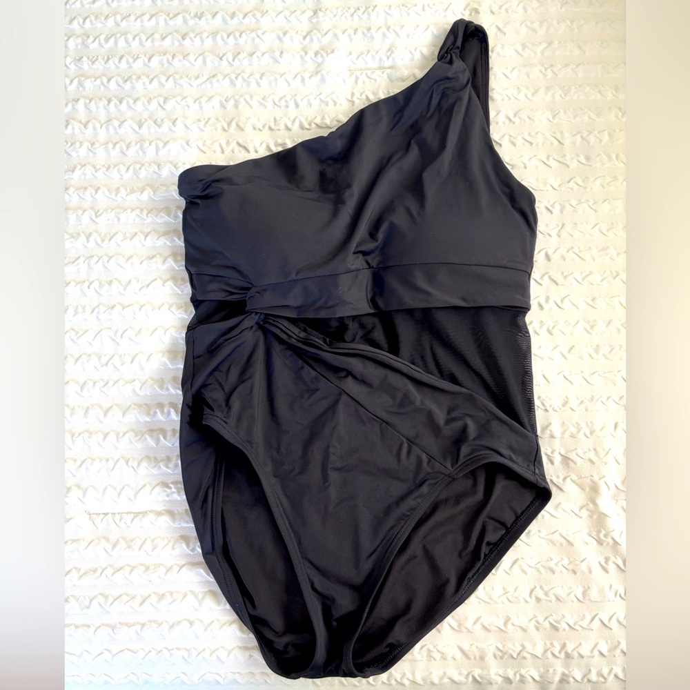 One-Shoulder Black Swimsuit size 14